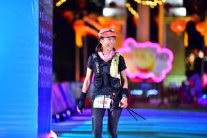 BIB: 160
                            <button type="button" onclick="openModal(21881810)" class="btn btn-primary btn-sm float-right btn-popup" data-toggle="modal" data-target=".modal-high-quality">
                        <i class="fas fa-shopping-cart"></i> Add to Cart
                    </button>
                                            <button type="button" onclick="isThisMe(21881810, true)" class="btn btn-success btn-sm float-right btn-popup btn-isme hidden" data-toggle="tooltip" data-placement="bottom" title="นี่คือรูปของคุณใช่ไหม คลิกที่นี่เพื่อเอาเข้าอัลบั้ม">
                        <i class="fas fa-plus"></i> Add to album
                    </button>
                    <button type="button" onclick="isThisMe(21881810, false)" class="btn btn-warning btn-sm float-right btn-popup btn-isnotme hidden">
                        <i class="fas fa-ban"></i> Remove from album
                    </button>